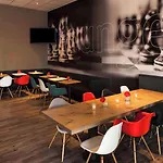 Ibis Spandau Hotel 2*