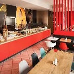 宜必思柏林斯潘道酒店 酒店