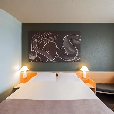 Ibis Spandau Hotel 2*