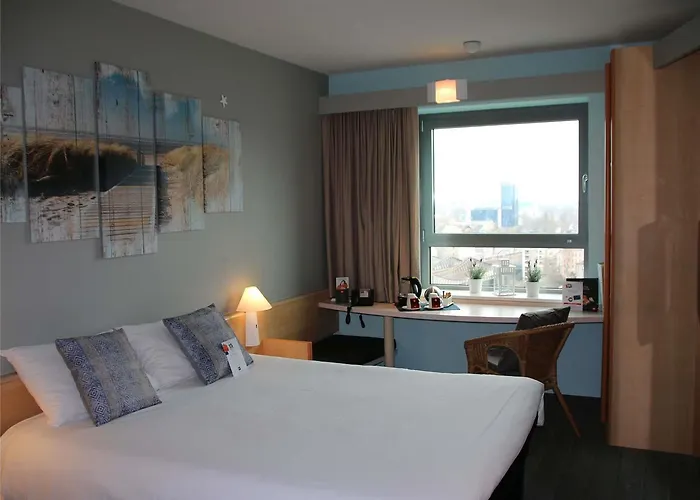 Ibis Spandau Hotel 2*