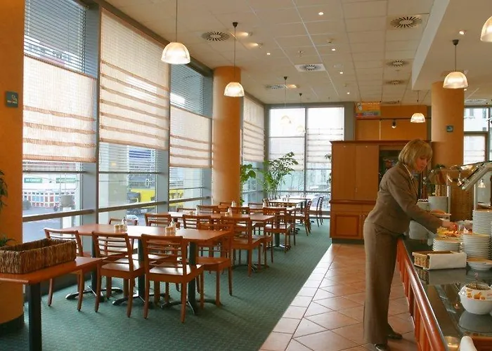 Hotel Ibis Spandau 2*