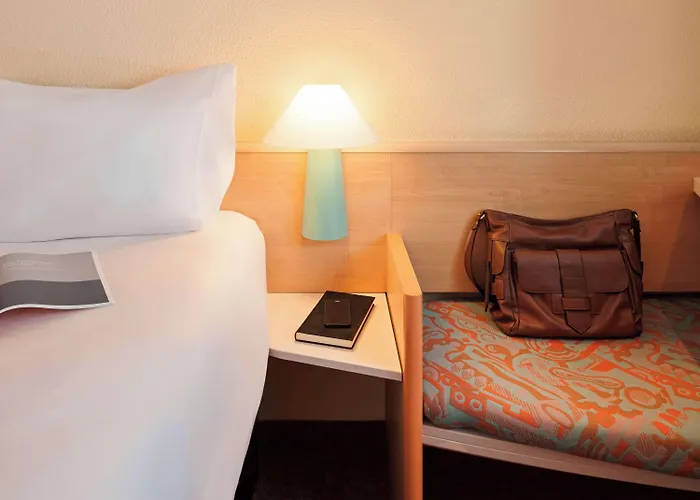 Ibis Spandau Hotel 2*